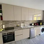 Cascaischillhouse بيت للعطل