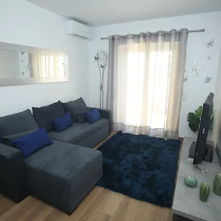 Holiday home Cascaischillhouse