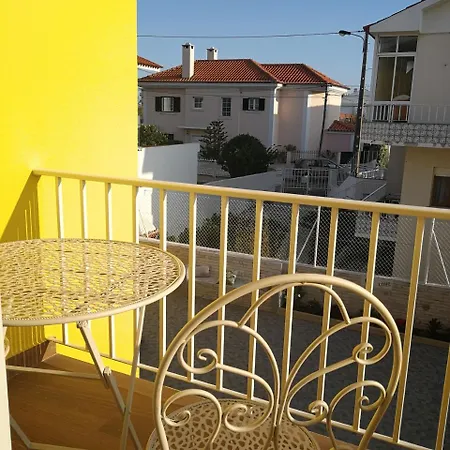 Holiday home Cascaischillhouse *