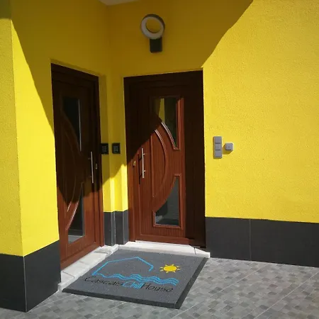 Cascaischillhouse